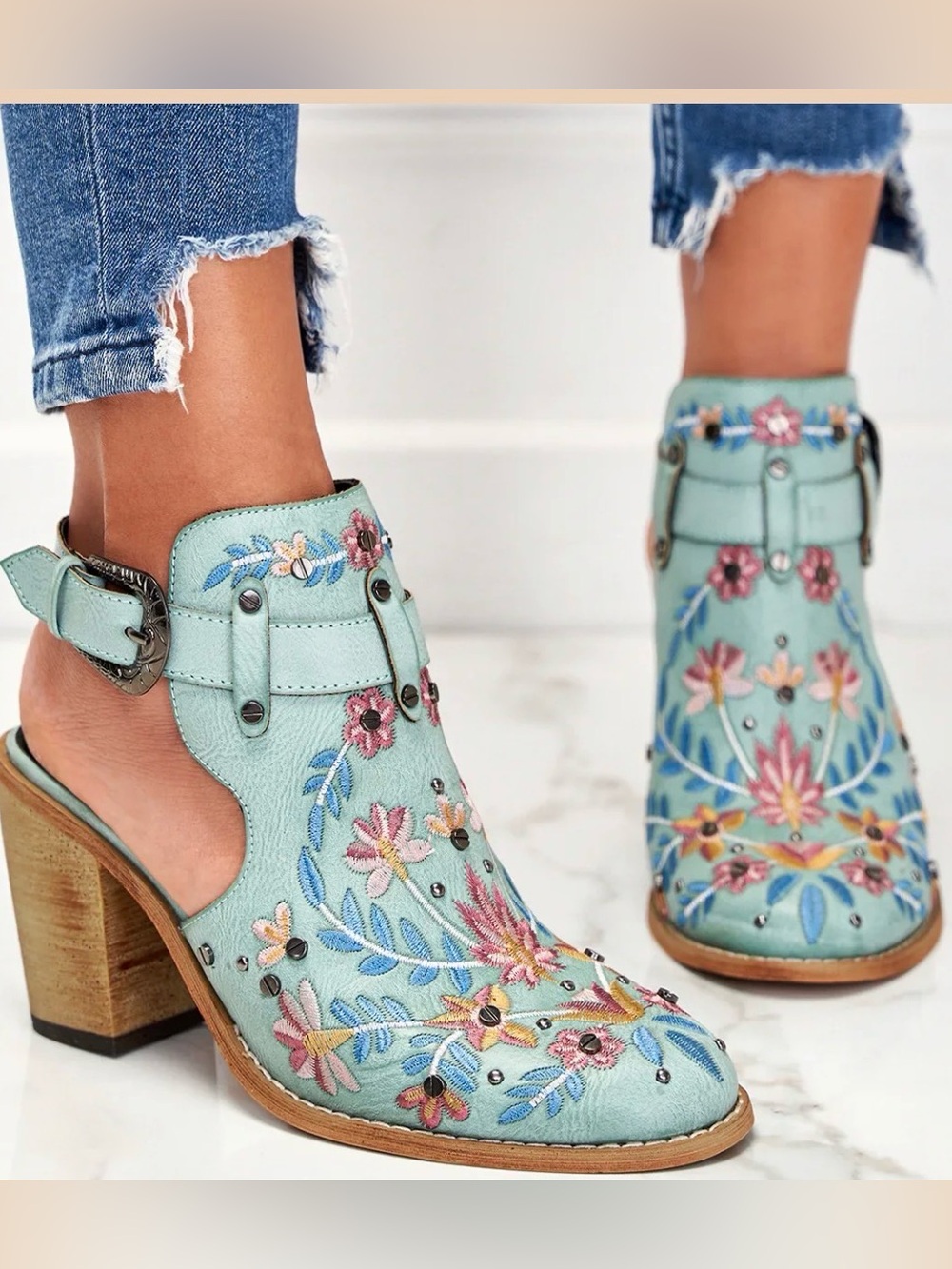 Vintage Western Floral Embroidery Wood Heeled Buckle Strap Ankle Booties SZ 8